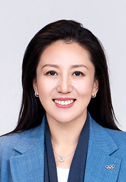 楊揚女士